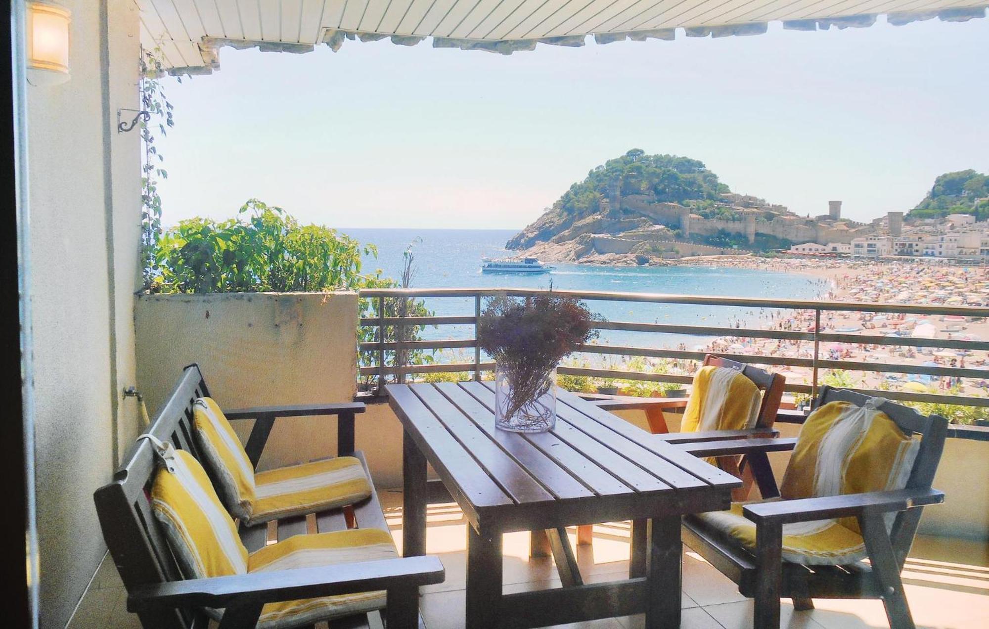 3 Bedroom Gorgeous Apartment In Tossa De Mar Kültér fotó